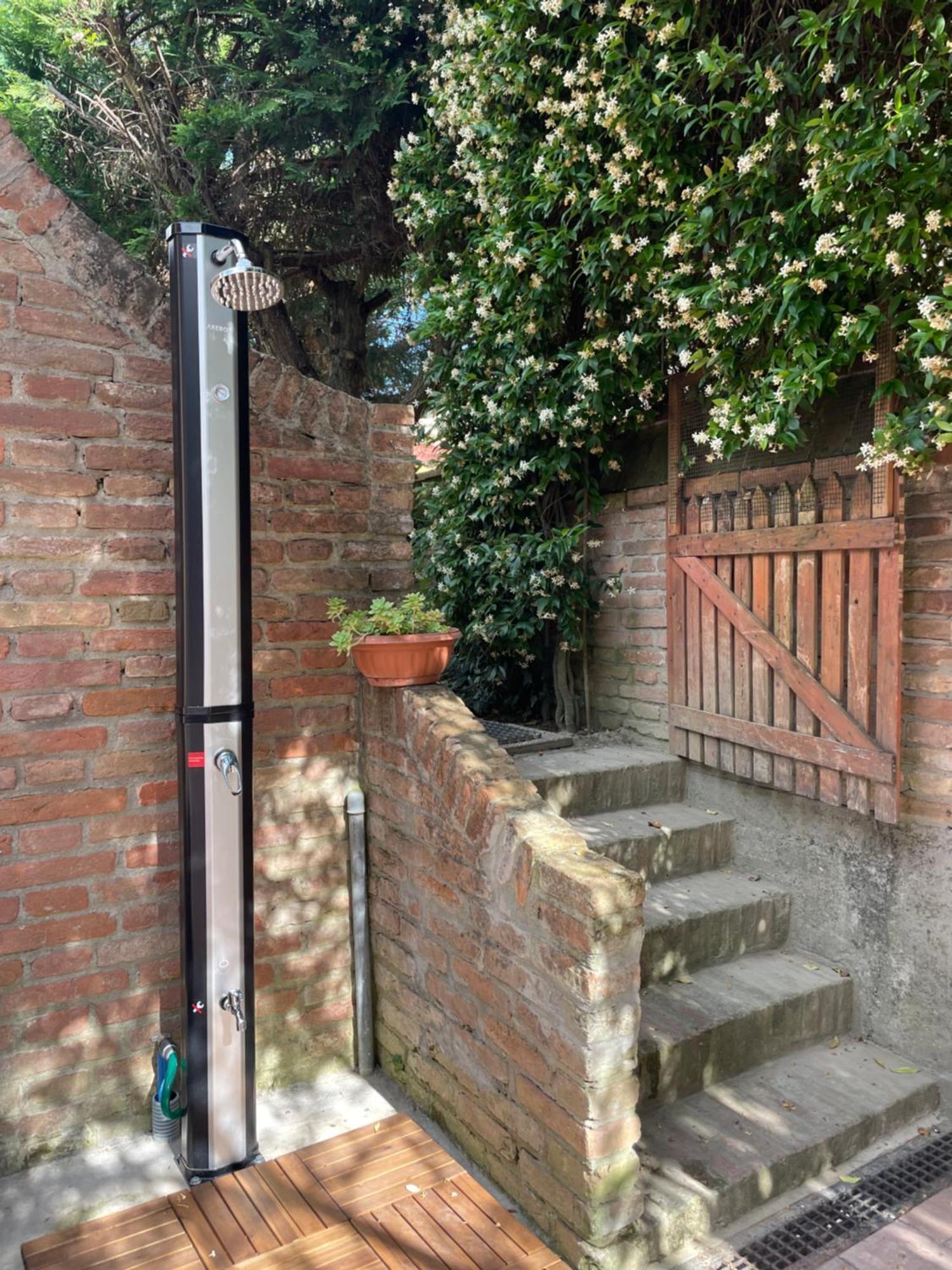 Apartamento Casa Matilde Piano Terra 100Mq Con Parking E Piscina Ferrara Exterior foto